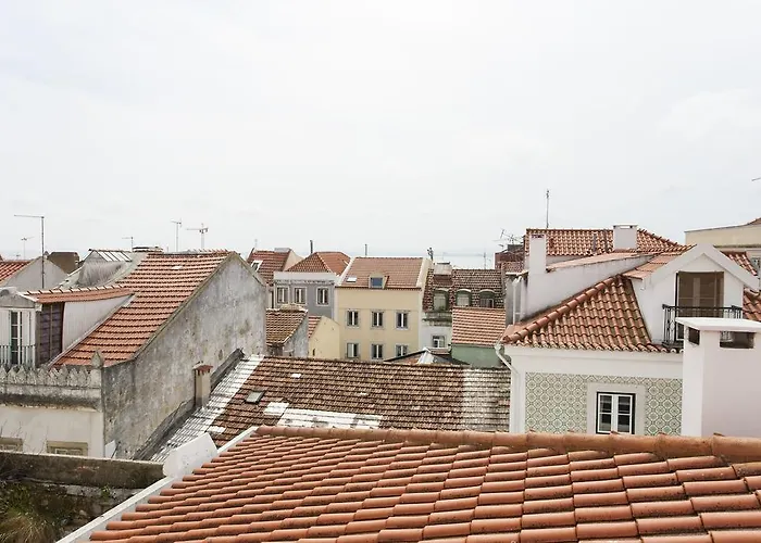 شقة Joivy Spacious And Bright 1-bed Flat With Views In Lapa *